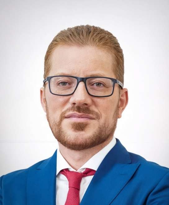 uc_stacked_images_elementor_208829ec_item4