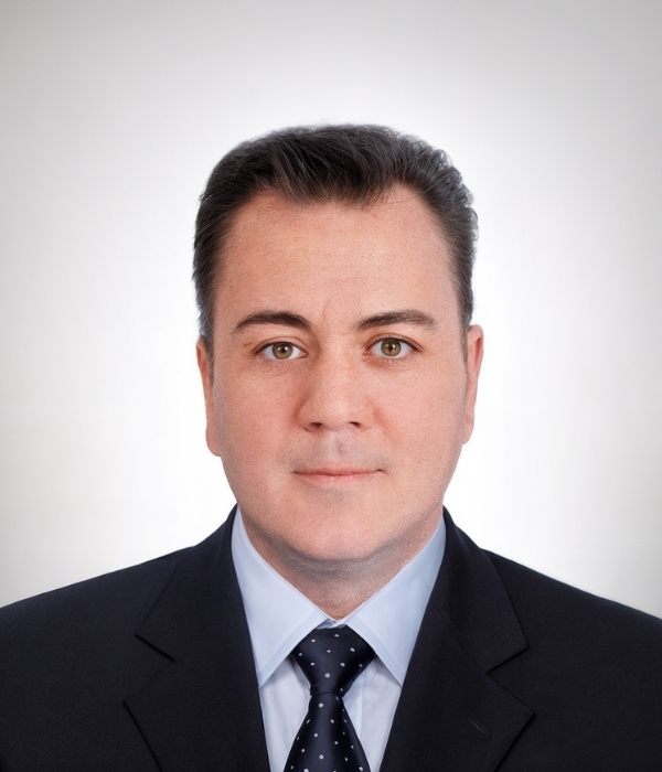 uc_stacked_images_elementor_208829ec_item2