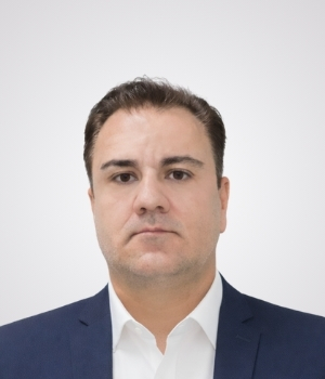 uc_stacked_images_elementor_208829ec_item2